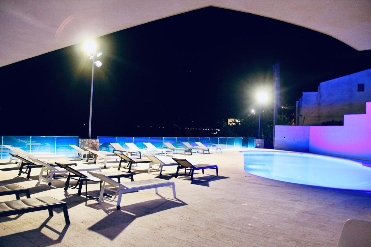 Hotel Tonnara Трабия Экстерьер фото